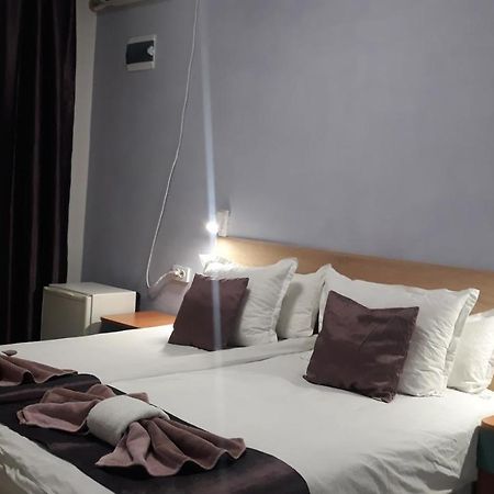 Iglika Hotel Yambol Eksteriør billede