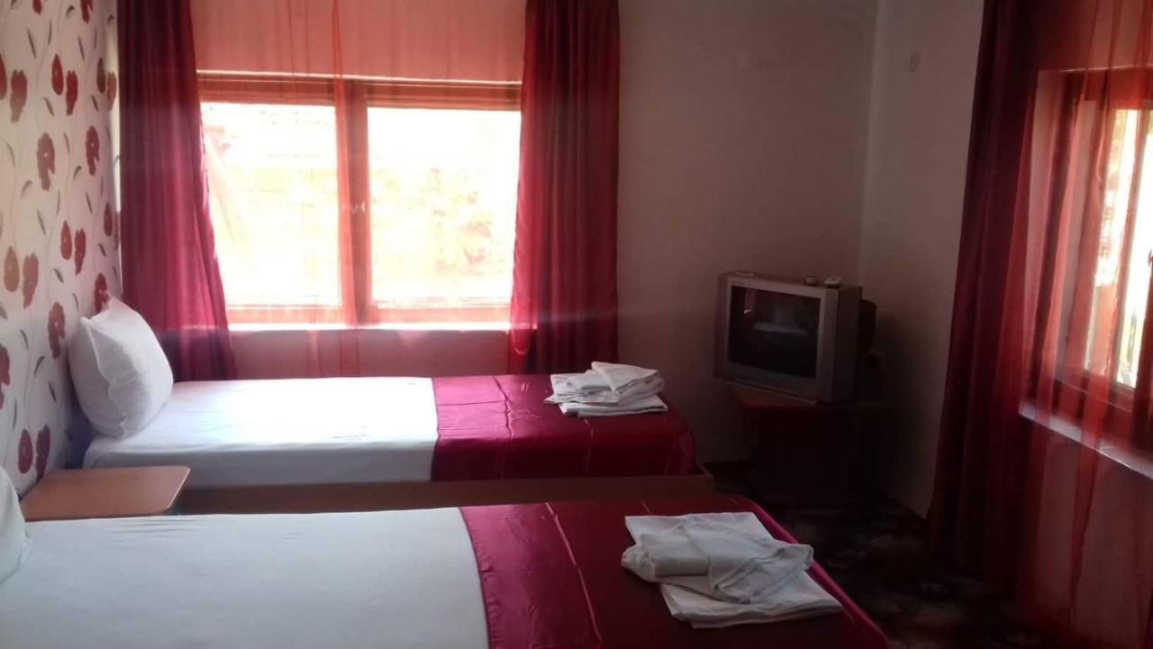 Iglika Hotel Yambol Eksteriør billede